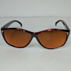 NWT True Vintage 80's Plastic Lady High Fashion Sunglasses (Black/Burgundy)